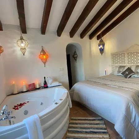 El Escondite de Martina, Ático Romántico Setenil De Las Bodegas Exterior foto