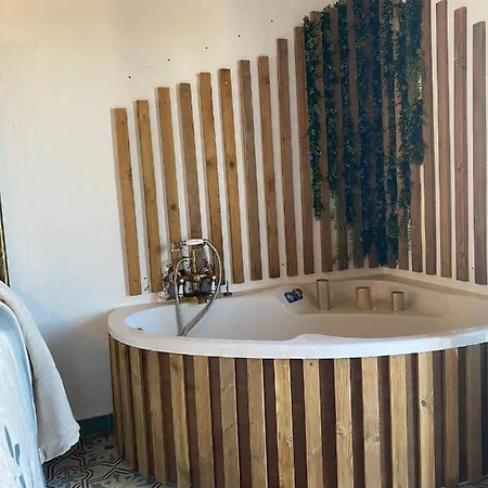 El Escondite de Martina, Ático Romántico Setenil De Las Bodegas Exterior foto