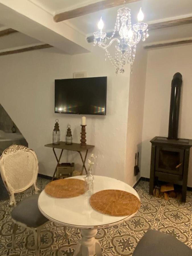 El Escondite De Martina, Aticos Romanticos Holiday home Setenil De Las Bodegas